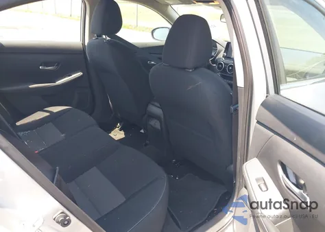 2021 Nissan Sentra Sv Xtronic Cvt z USA, uszkodzony, nr VIN 3N1AB8CV0MY301984